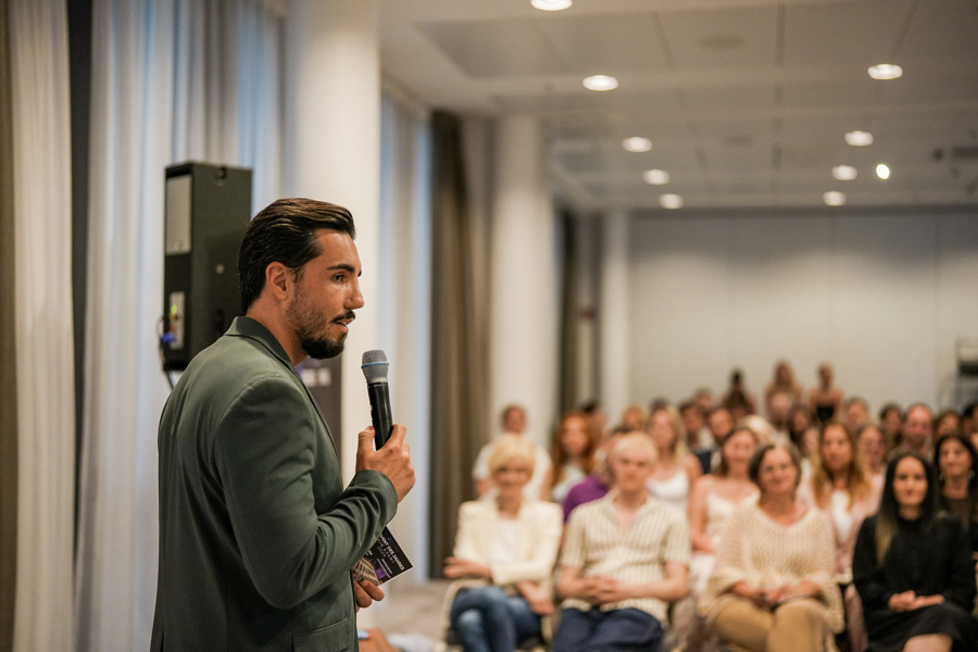 AURA Akademie
